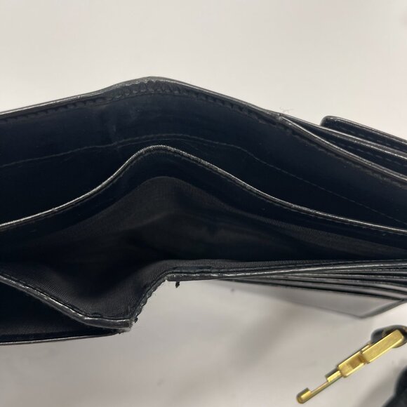 Gucci Vintage Jackie Piston Lock Compact Patent Leather Wallet-Black - Preowned - Picture 12 of 15